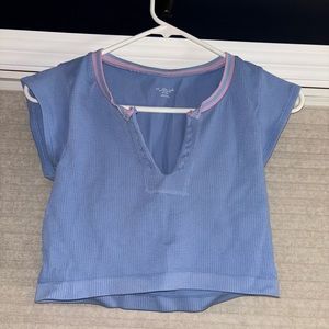 Urban out from under top